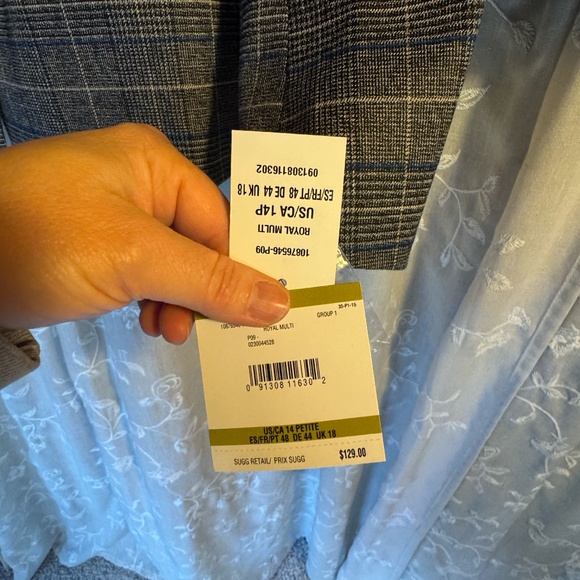 Brand New with Tags Women's KASPER Slacks - Picture 5 of 7